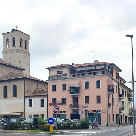 Al Ponte Design كونيليانو